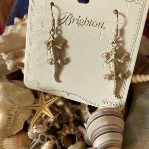 Earrings, Alligator w/wiggly legs, Silver, .75” , 1.5”